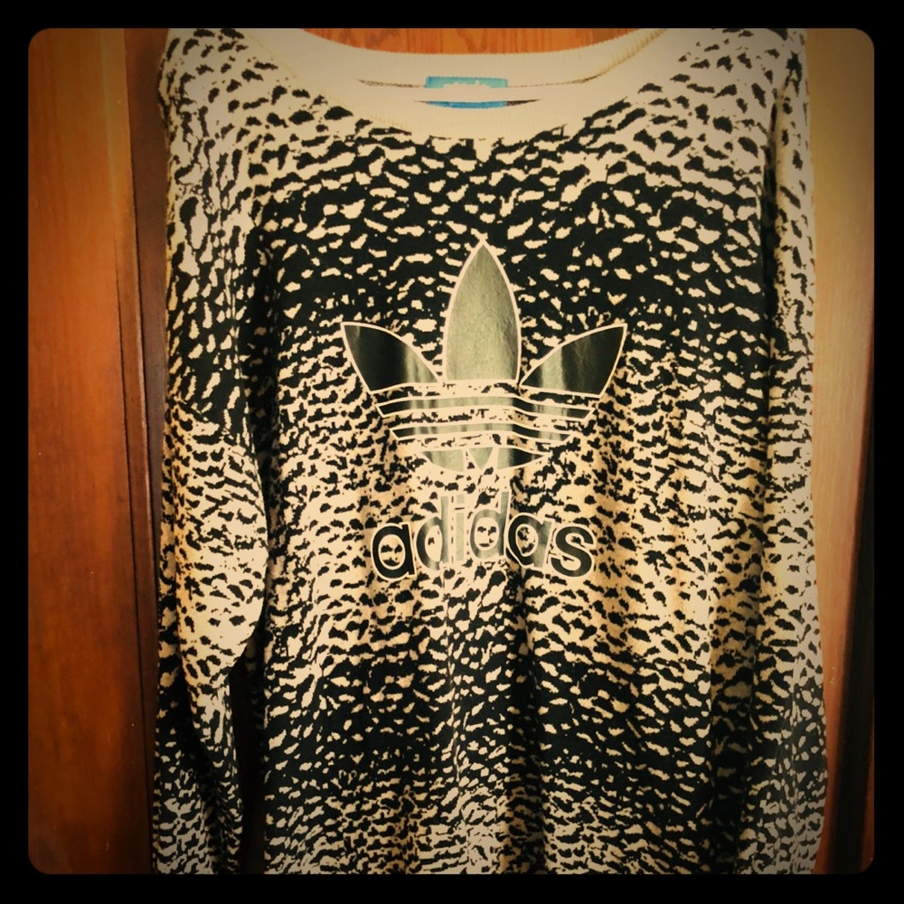 Long retro sweatshirt